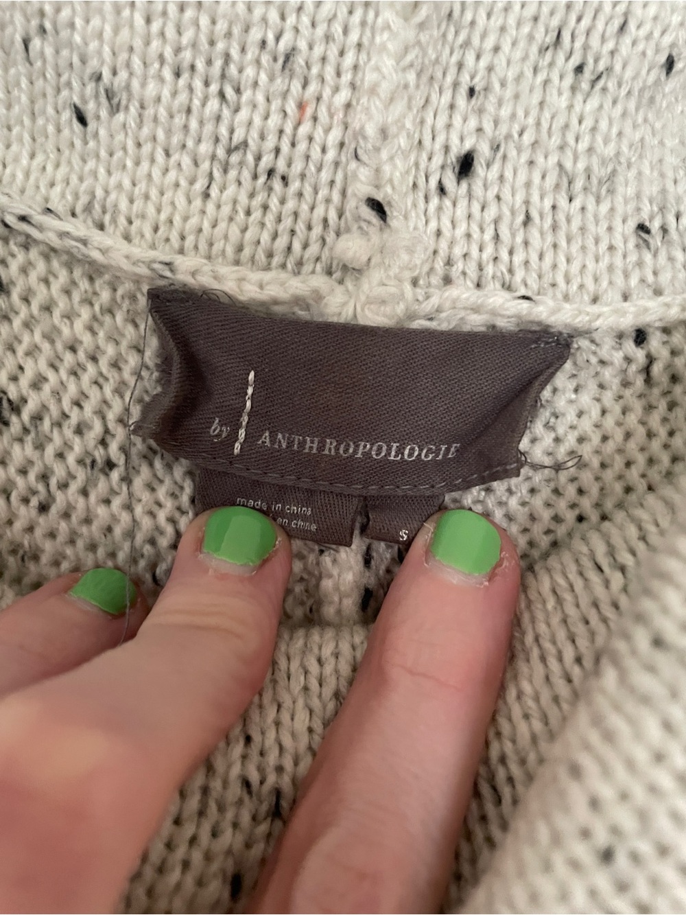 🩶 Anthropologie Speckled Light Gray Cable Cowl-Neck Sweater 🩶 - Picture 3 of 6